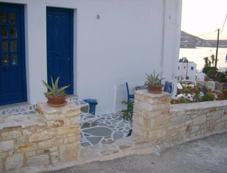 Athina'S Blue Studios เนาซา ภายนอก รูปภาพ